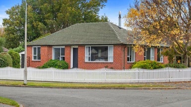 8 Dix Street, Wigram, Christchurch - Carousel 1