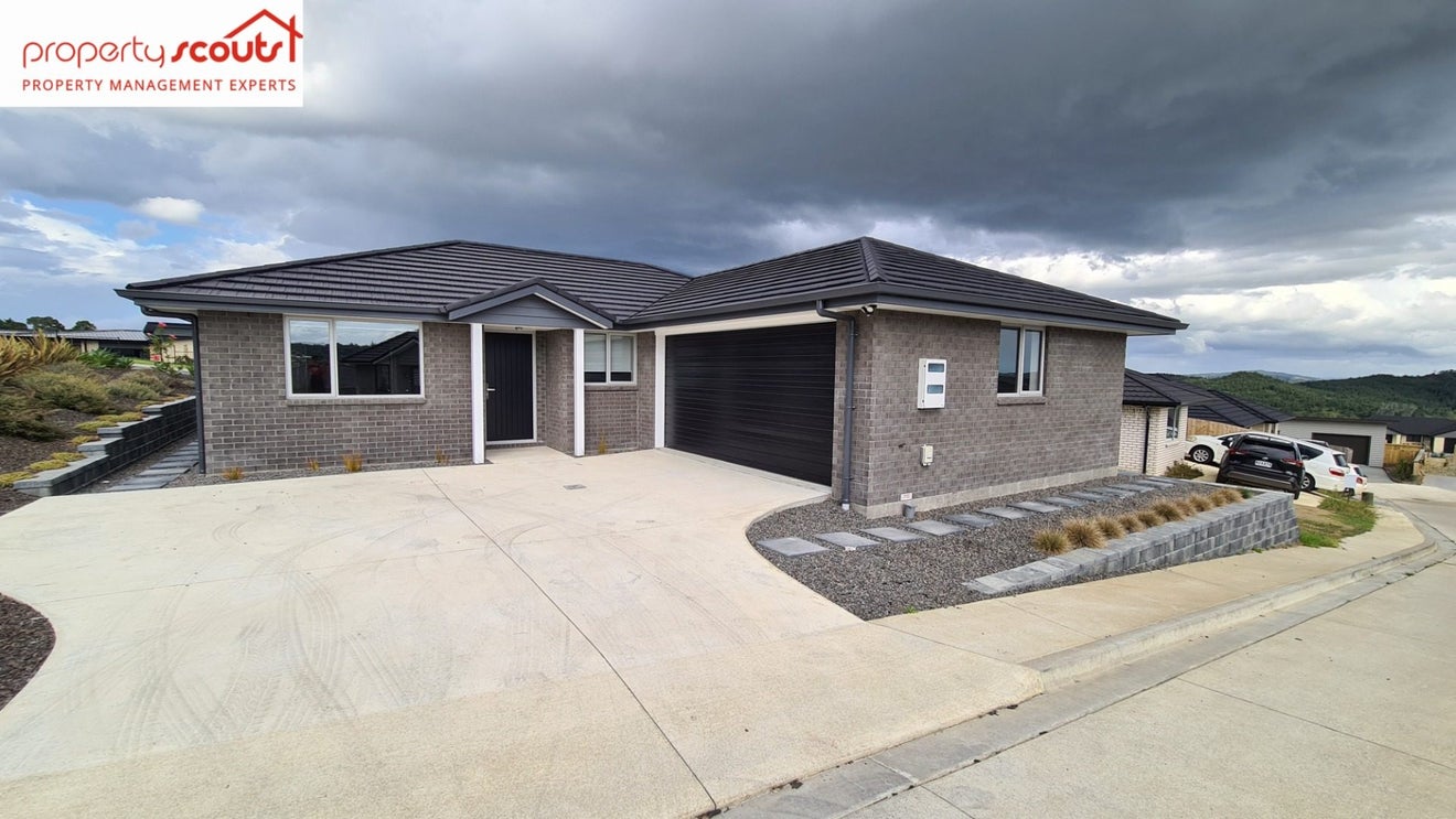 1 Topfield Place, Port Whangarei, Whangarei - Carousel 2