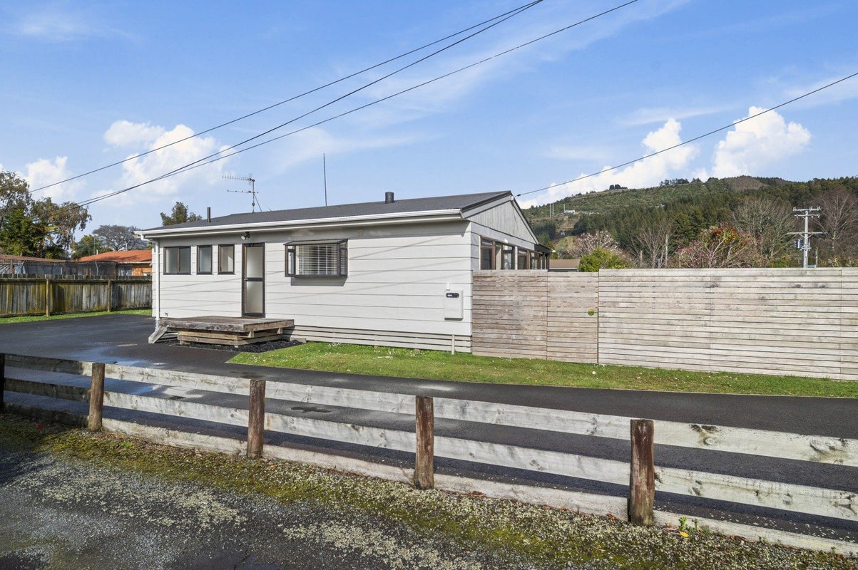 17A Barnard Road, Fairy Springs, Rotorua - Carousel 16
