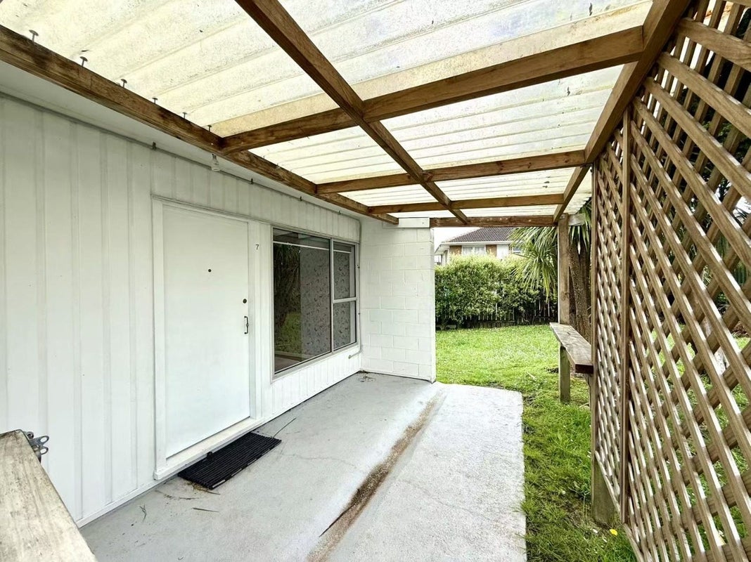 7/108 West Coast Road, Glen Eden, Auckland - Carousel 2