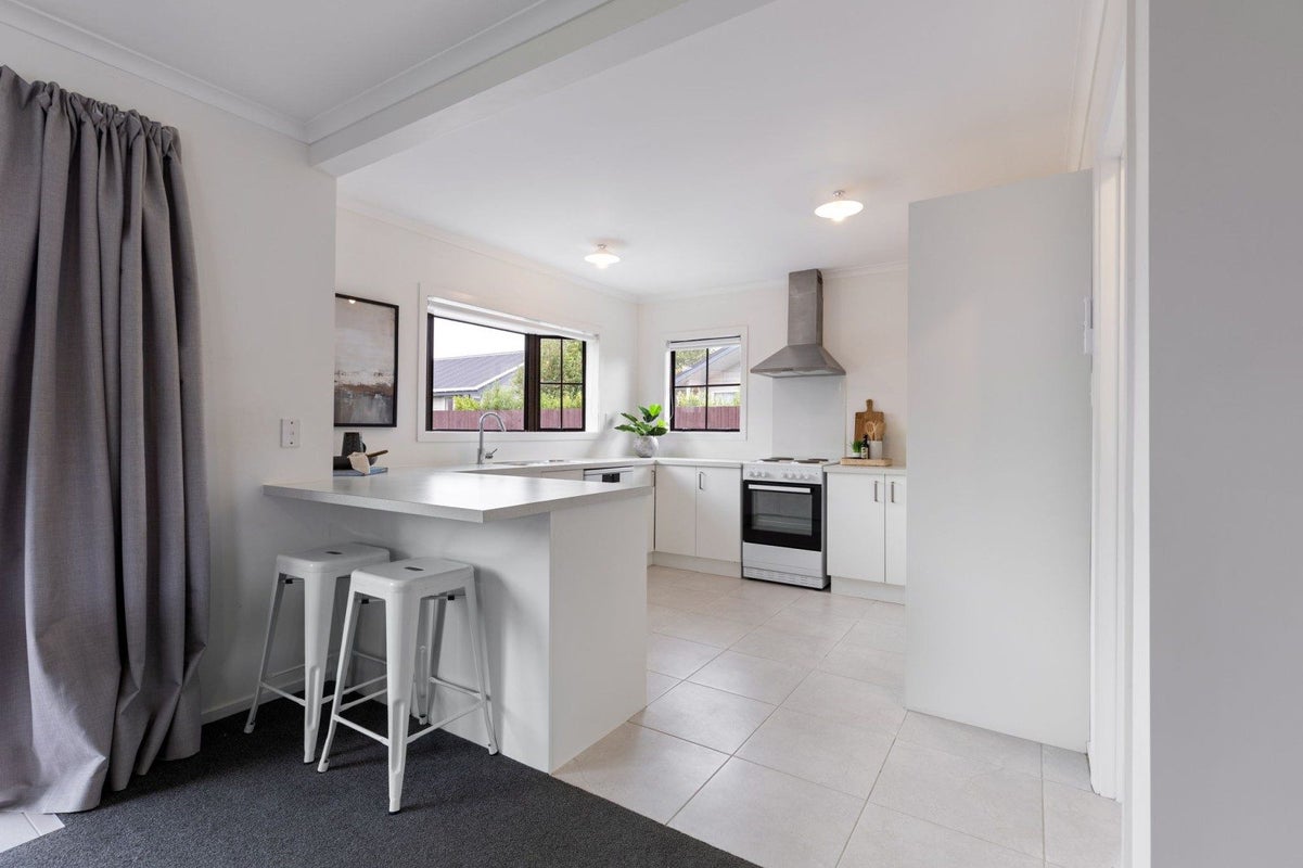 64 Vogel Street, Roslyn, Palmerston North - Carousel 2