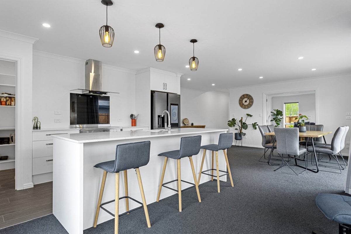76 Parsonage Road, Woodend, Woodend - Carousel 1