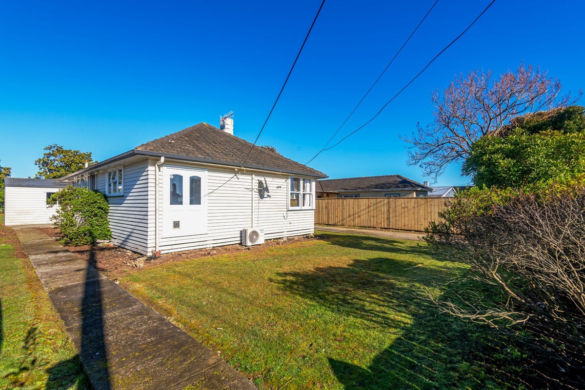 18 Rutland Street, Utuhina, Rotorua - Carousel 11