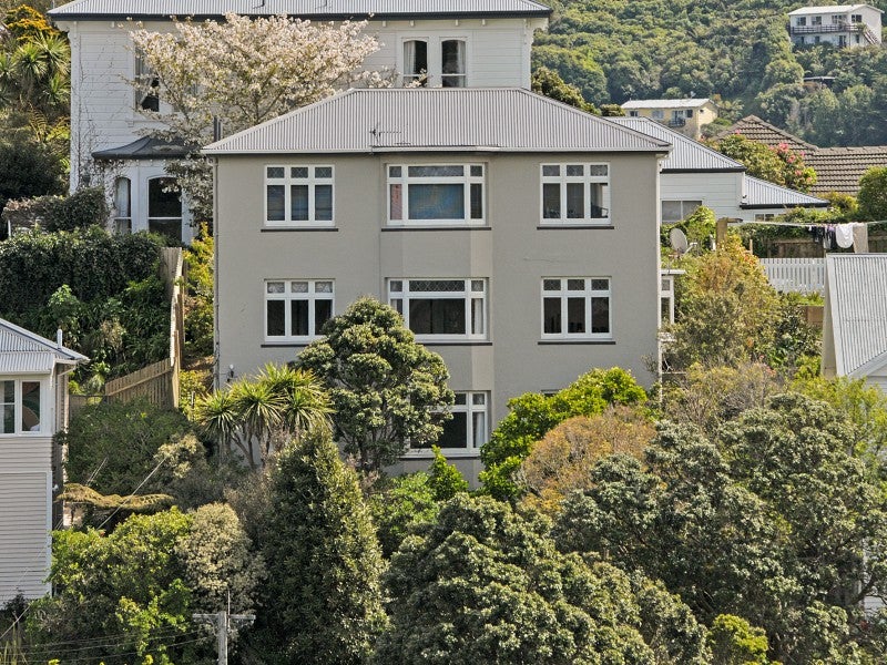 17C Fitzroy Street, Wadestown, Wellington - Carousel 1