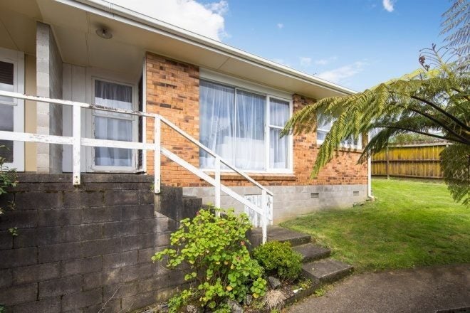 5/16 Boyd Avenue, Onehunga, Auckland - Carousel 1