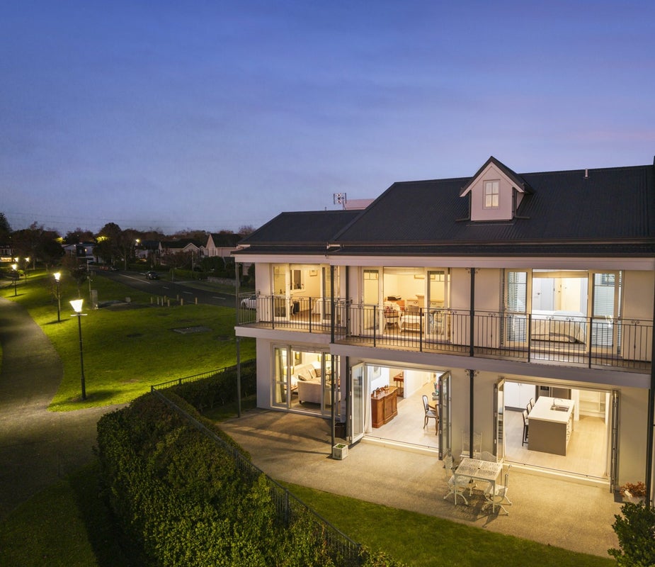 11 Lake Drive, Karaka, Papakura - Carousel 2