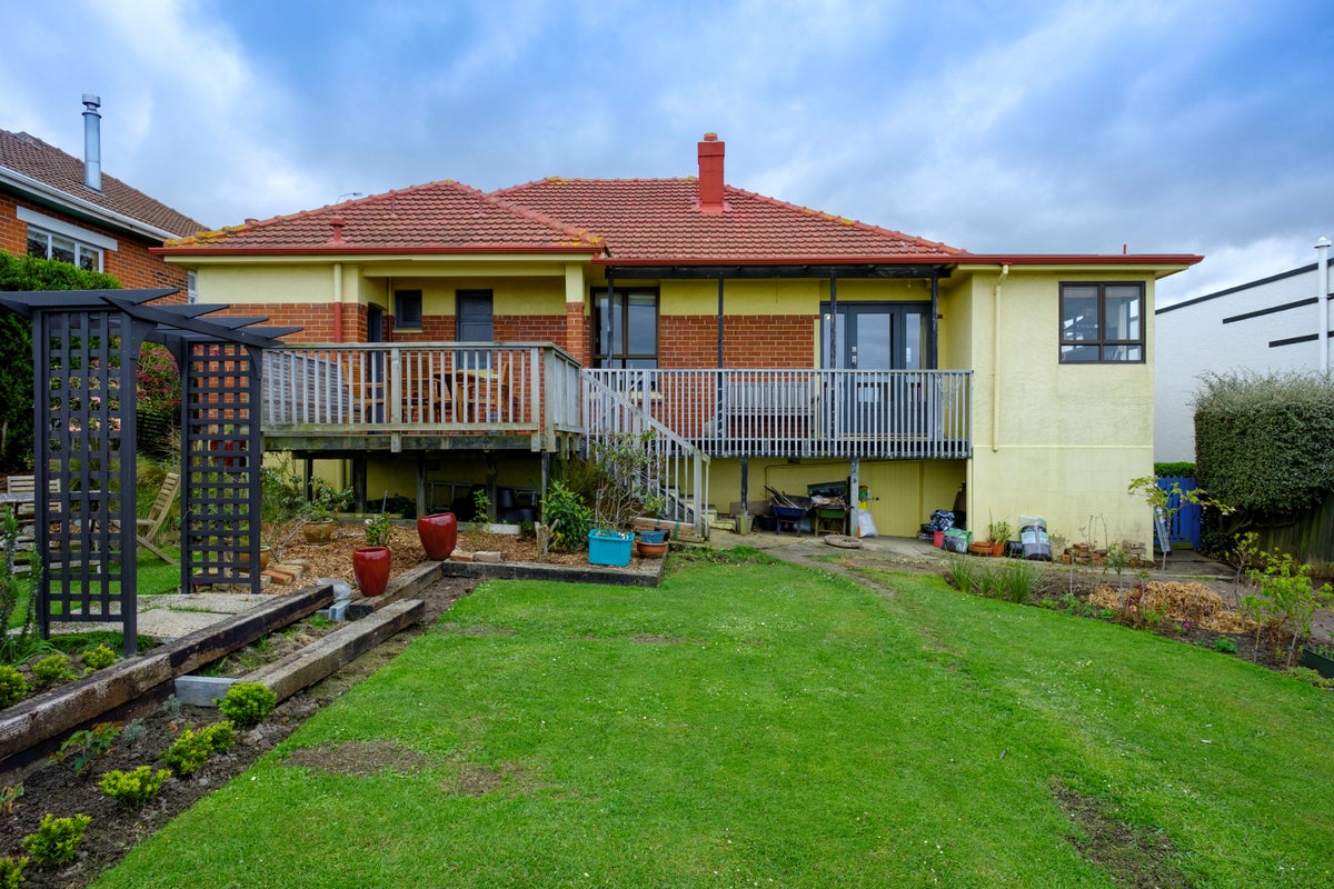 77 Middleton Road, Kew, Dunedin - Carousel 20