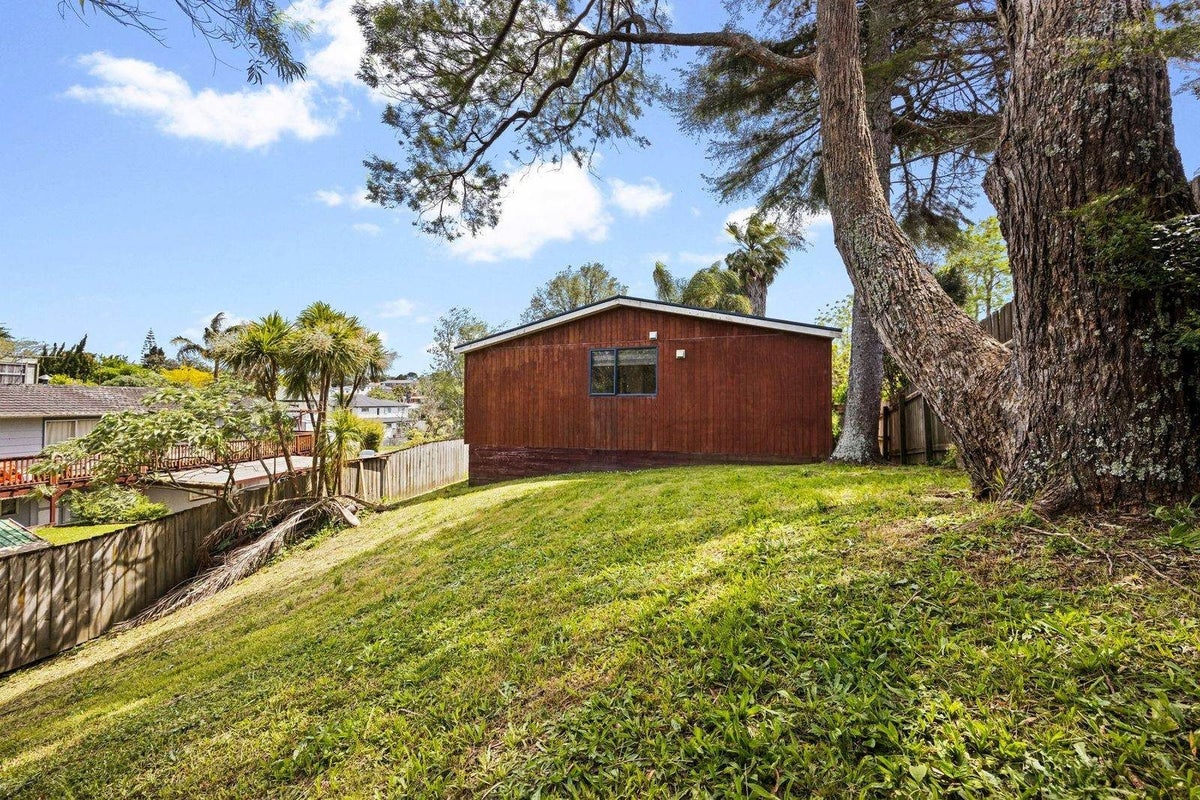 53A Sheridan Drive, New Lynn, Auckland - Carousel 10