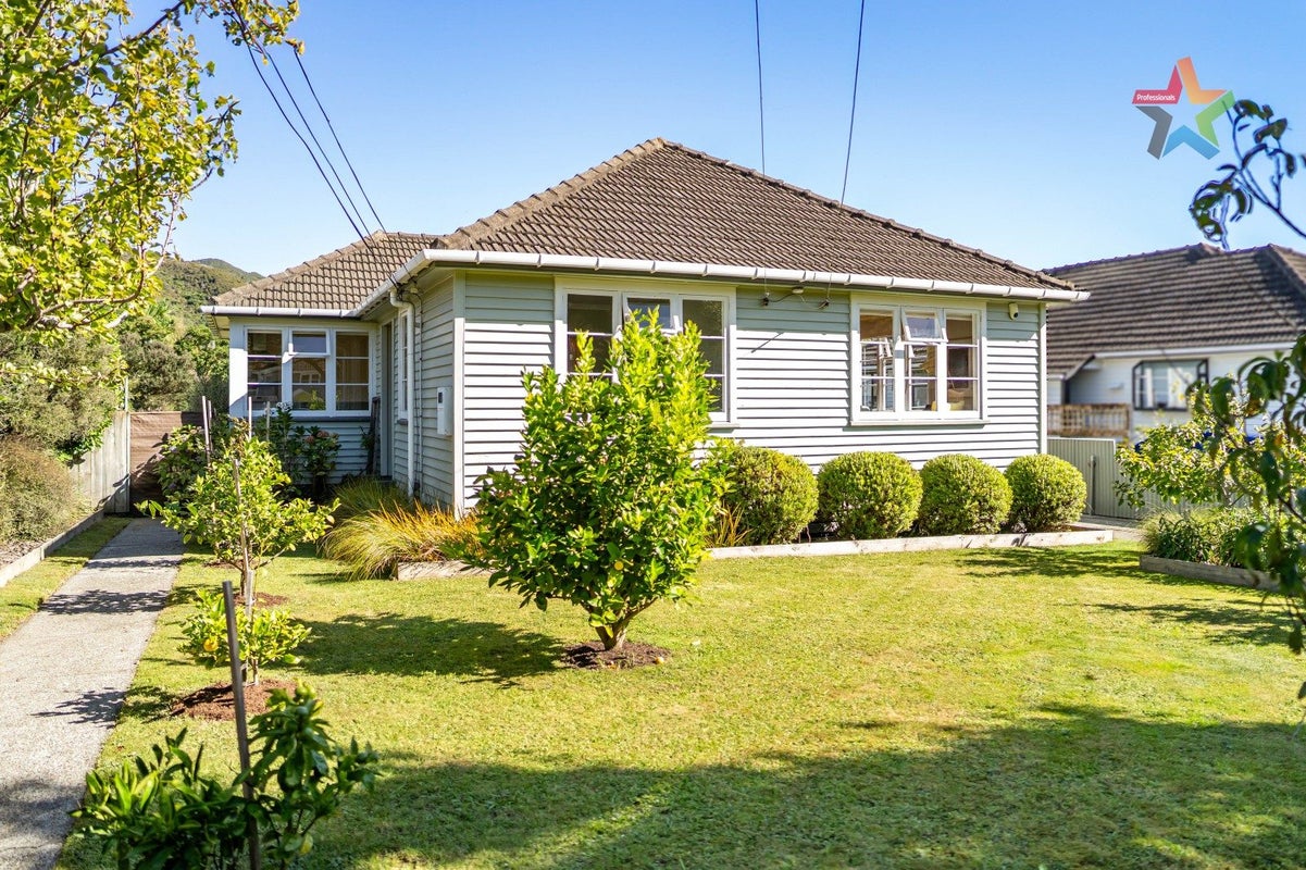 126 Kowhai Street, Naenae, Lower Hutt - Carousel 1