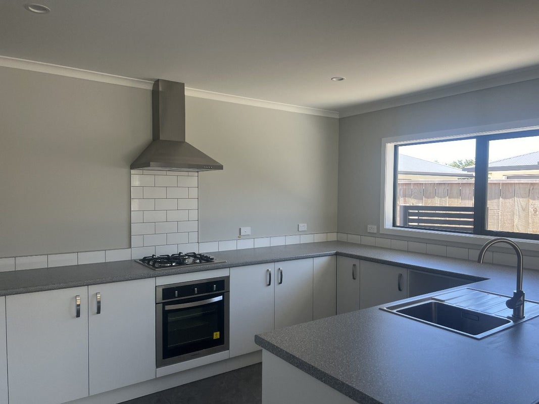 48A Beach Road, Katikati, Katikati - Carousel 2