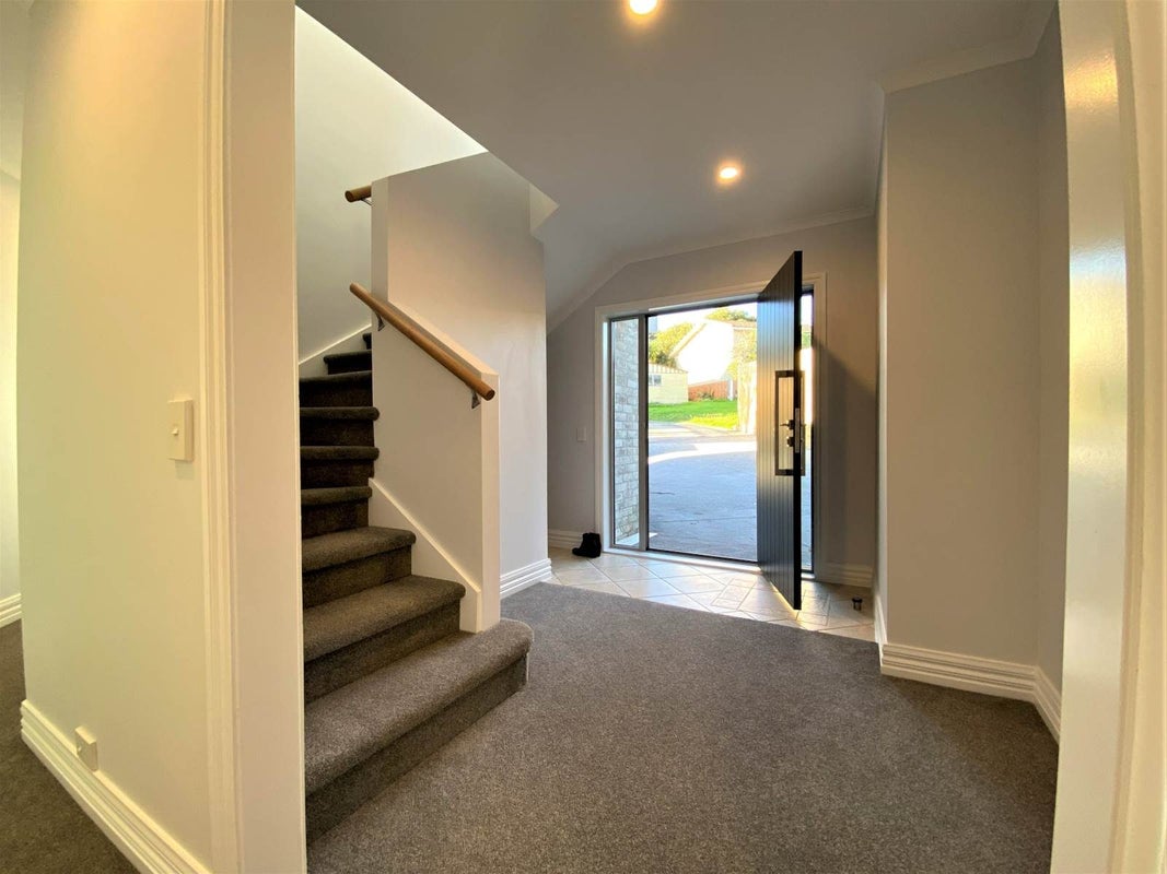 226A East Coast Road, Forrest Hill, Auckland - Carousel 17