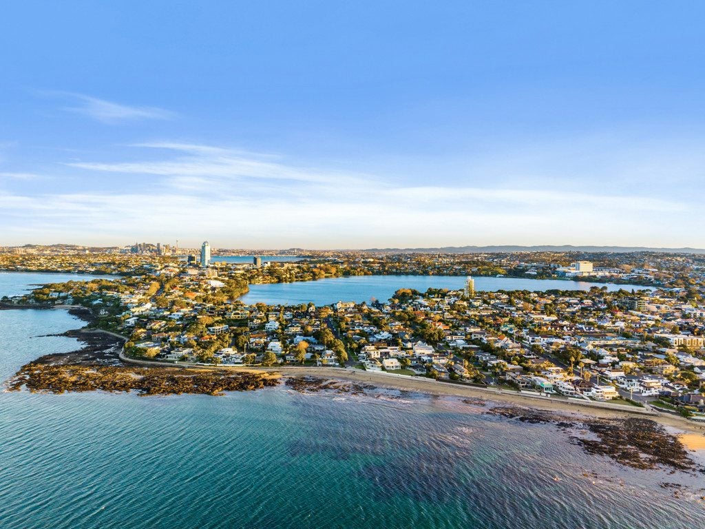 7/38 Kitchener Road, Milford, Auckland - Carousel 13