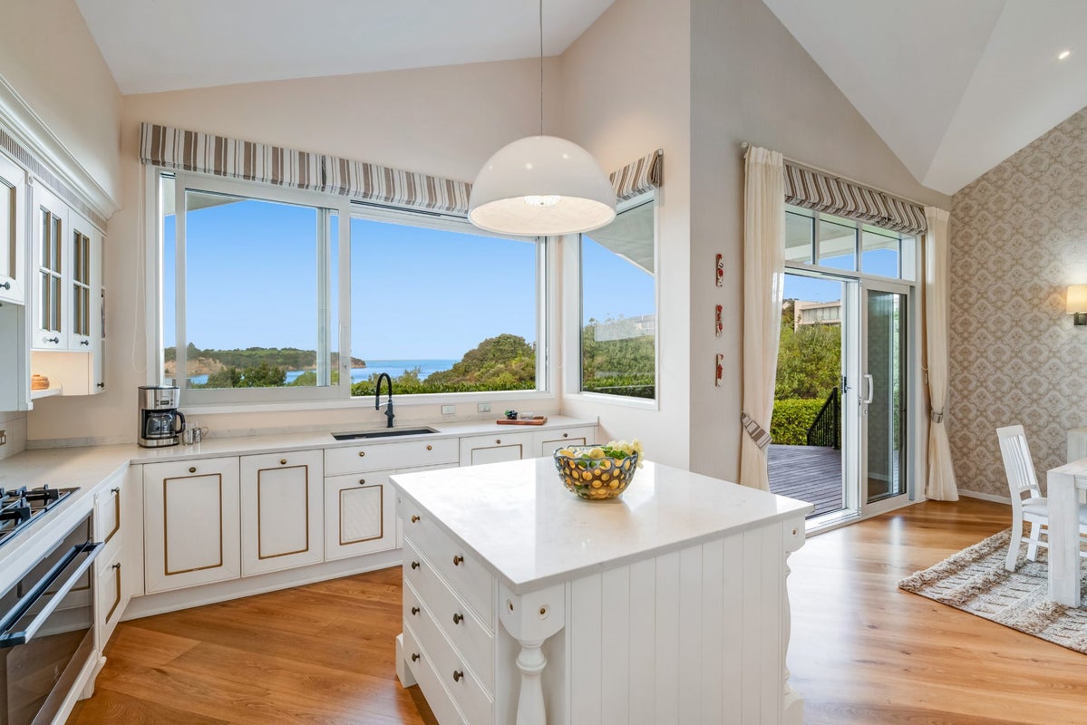 10 Okoromai Views, Gulf Harbour, Whangaparaoa - Carousel 1