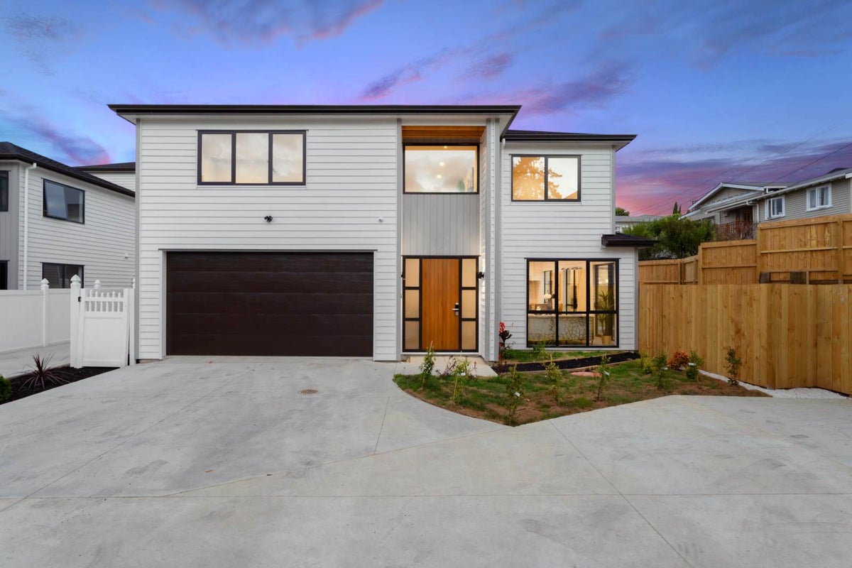 49E Holbrook Street, Blockhouse Bay, Auckland - Carousel 2