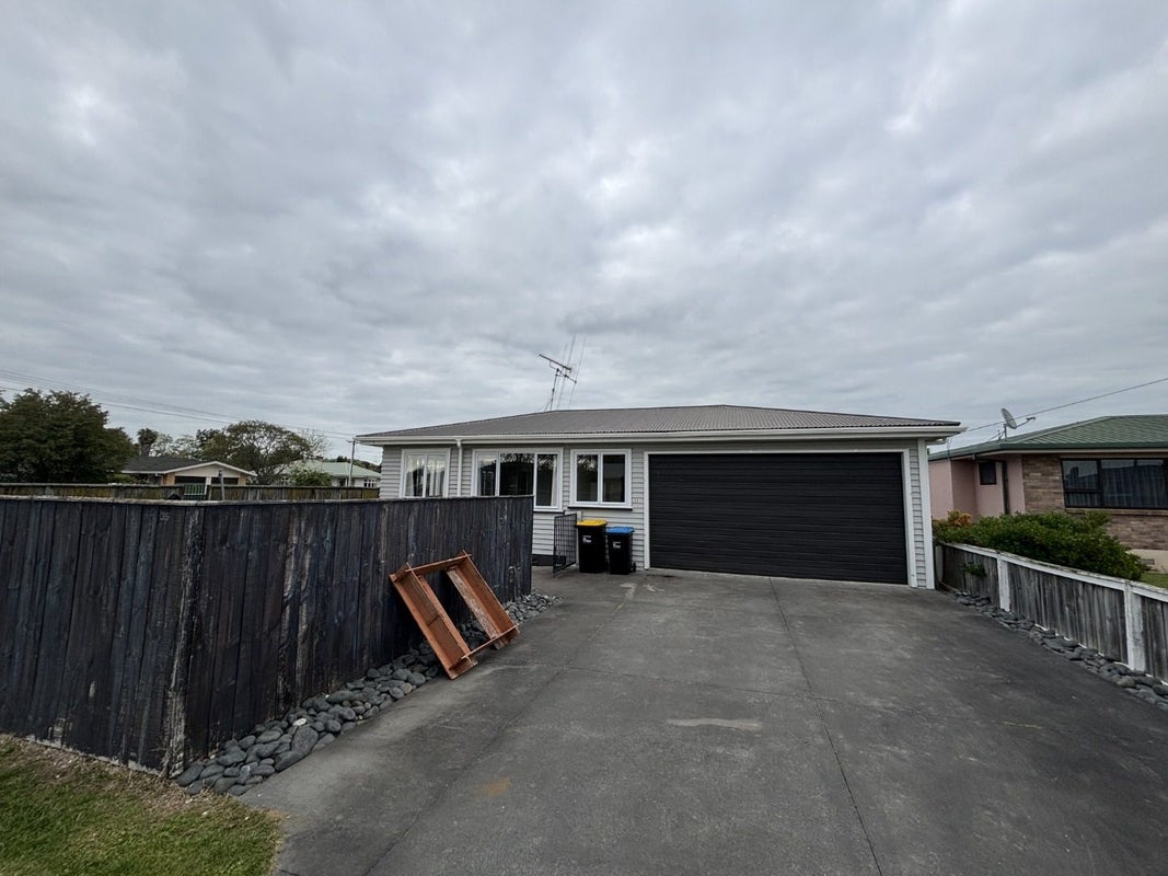 35 Hemans Street, Leamington, Cambridge - Carousel 11