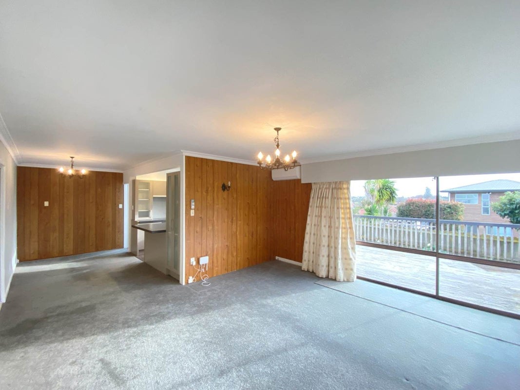 74A Litten Road, Cockle Bay, Auckland - Carousel 21