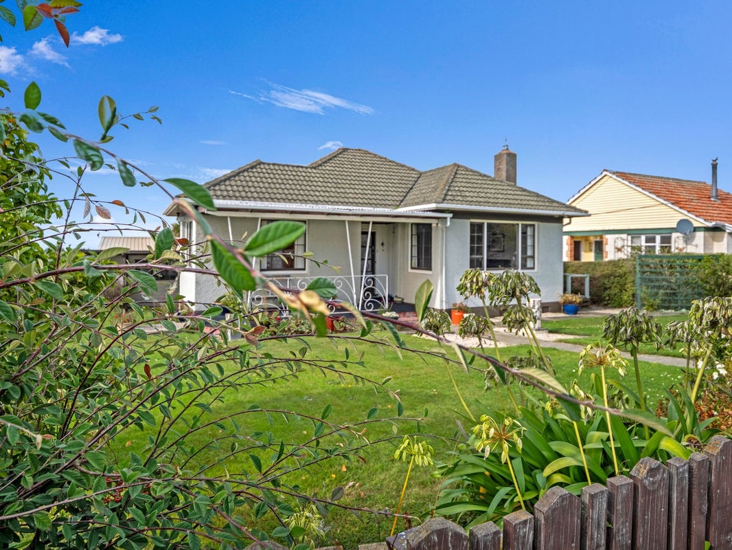 11 Nore Street, Oamaru North, Oamaru - Carousel 1