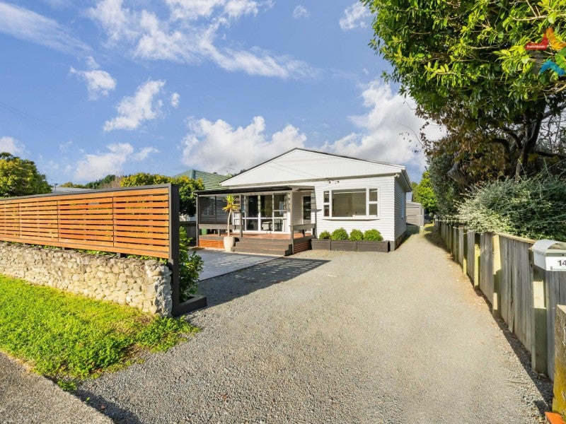 14 Golf Road, Manor Park, Lower Hutt - Carousel 1