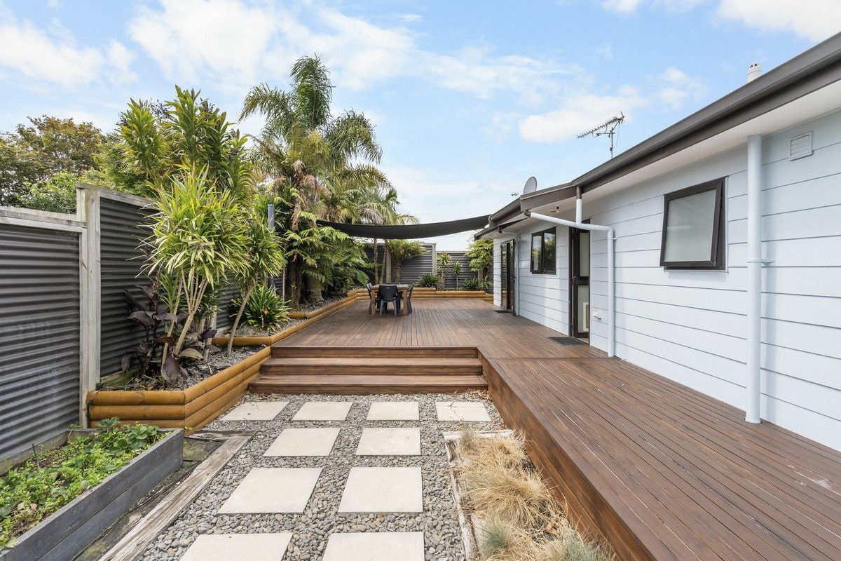 99 Tennyson Street, Leamington, Cambridge - Carousel 1