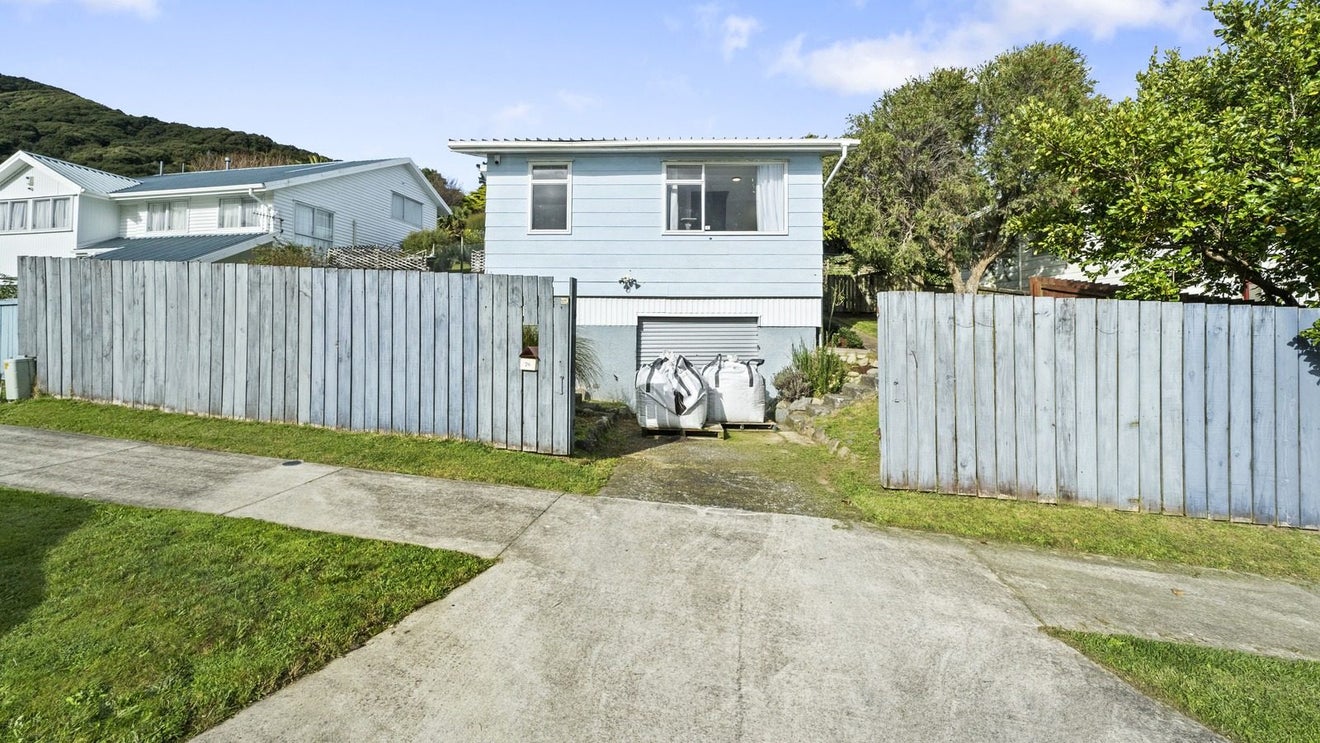26 Antrim Crescent, Wainuiomata, Lower Hutt - Carousel 14