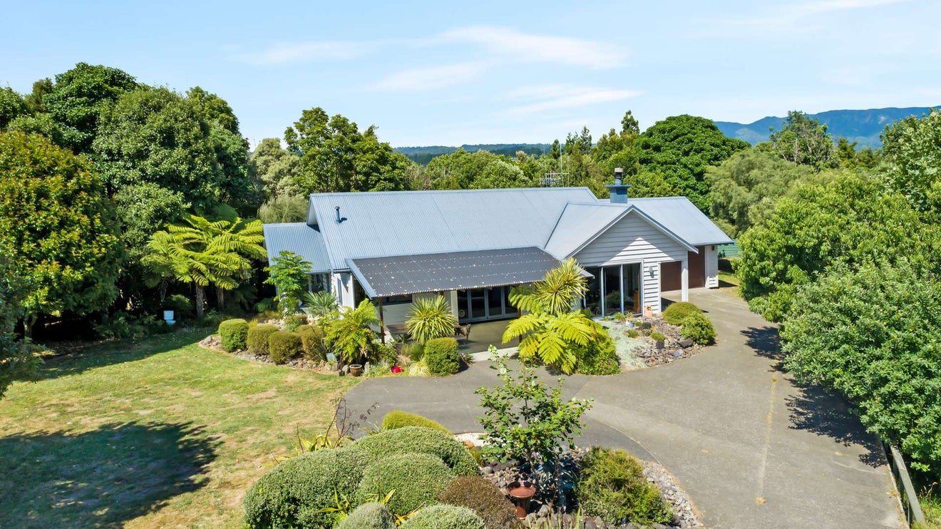 A/104 WAINUI SOUTH ROAD, Whakamarama, Tauranga - Carousel 1