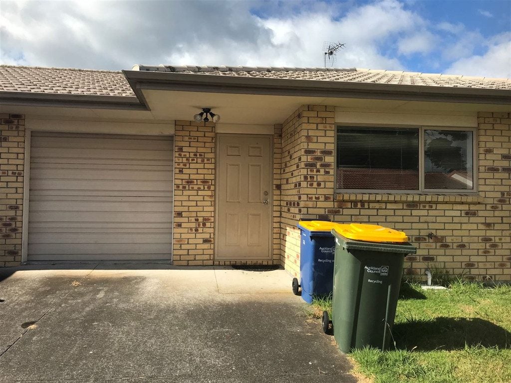 26 Carlas Way, Ranui, Auckland - Carousel 1