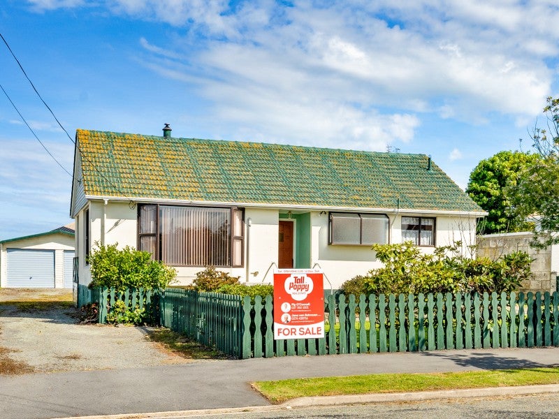 59 Tamar Street, South Hill, Oamaru - Carousel 1
