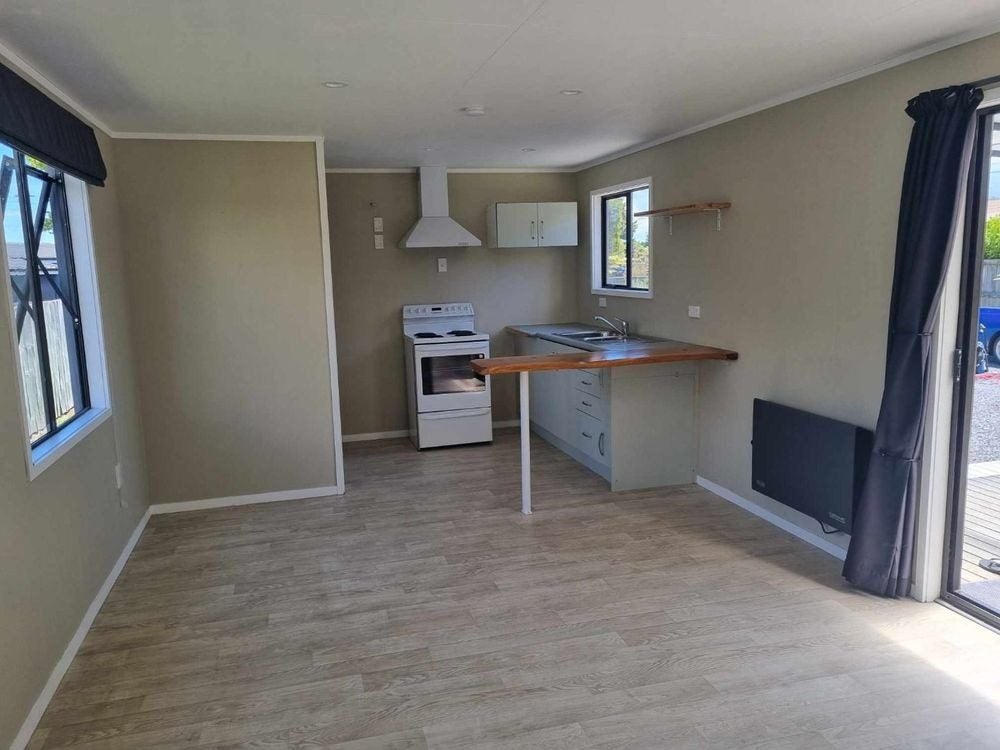 4 Farnworth Avenue, Holdens Bay, Rotorua - Carousel 2