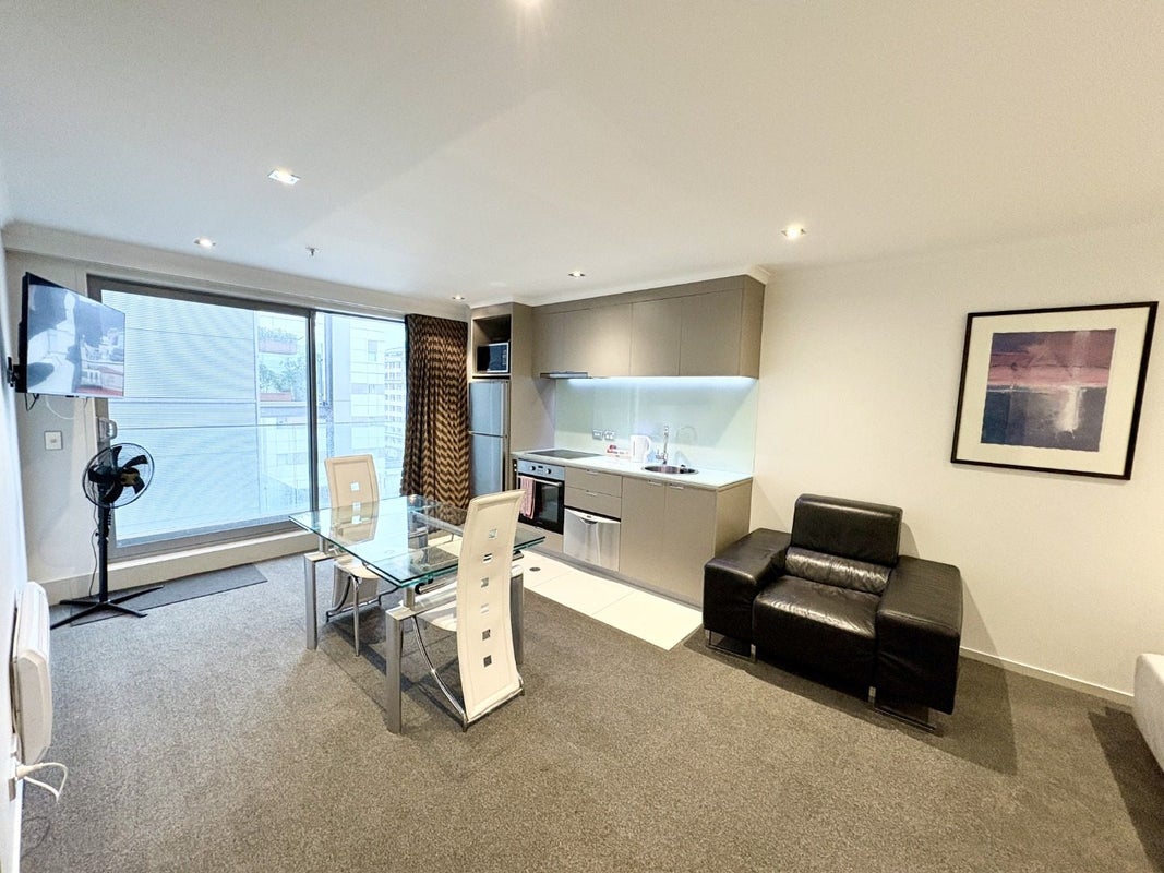 702/70 Tory Street, Te Aro, Wellington - Carousel 1