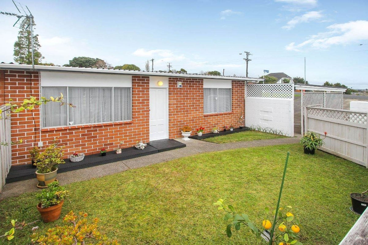 1/83 Birkdale Road, Birkdale, Auckland - Carousel 7