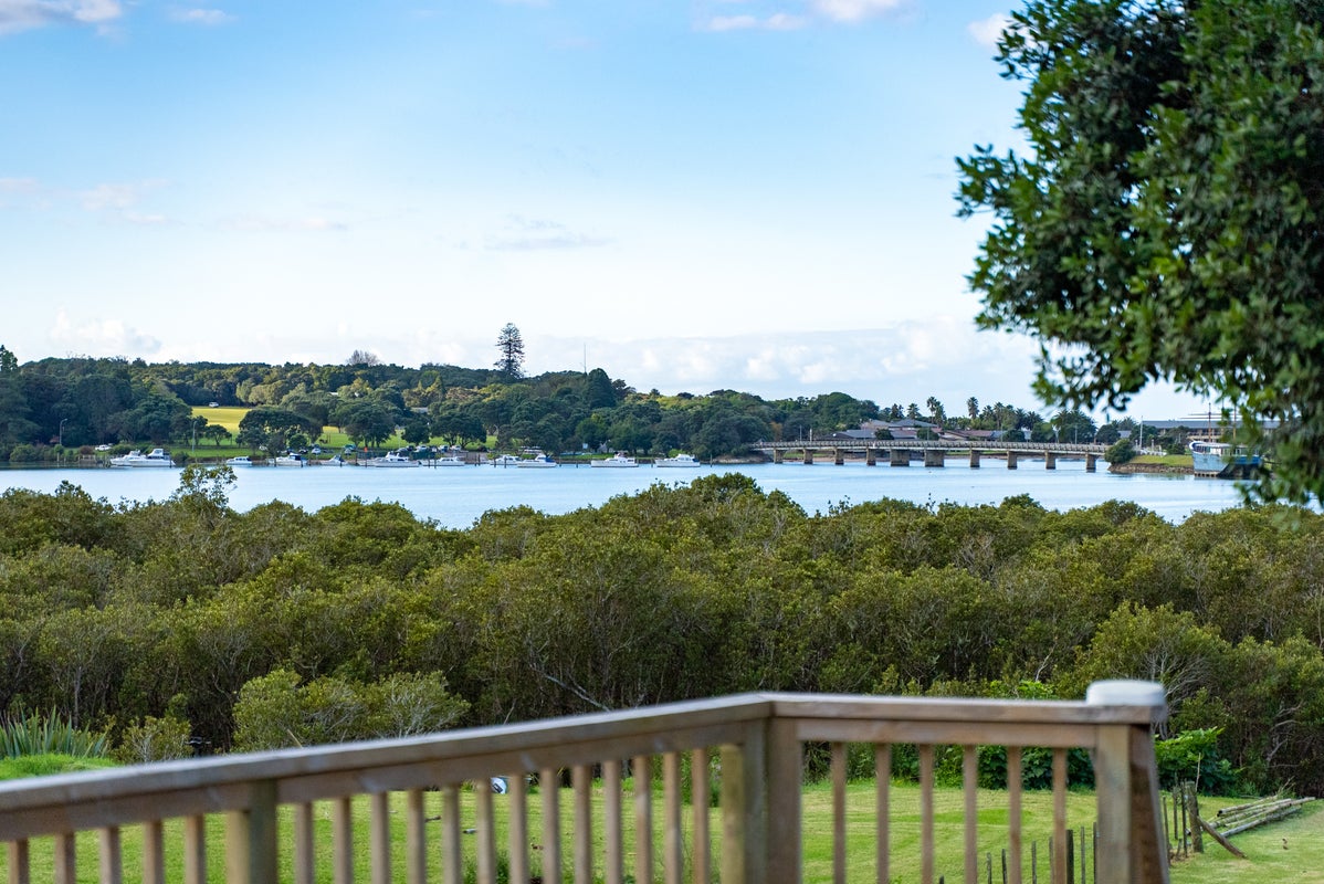 57 Tahuna Road, Paihia, Paihia - Carousel 1