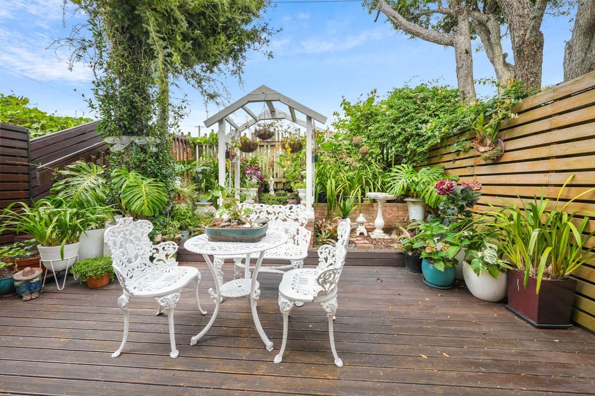 3/147 Albany Highway, Unsworth Heights, Auckland - Carousel 1