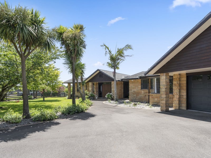 64 McGiven Drive, Ridgewood, New Plymouth - Carousel 1