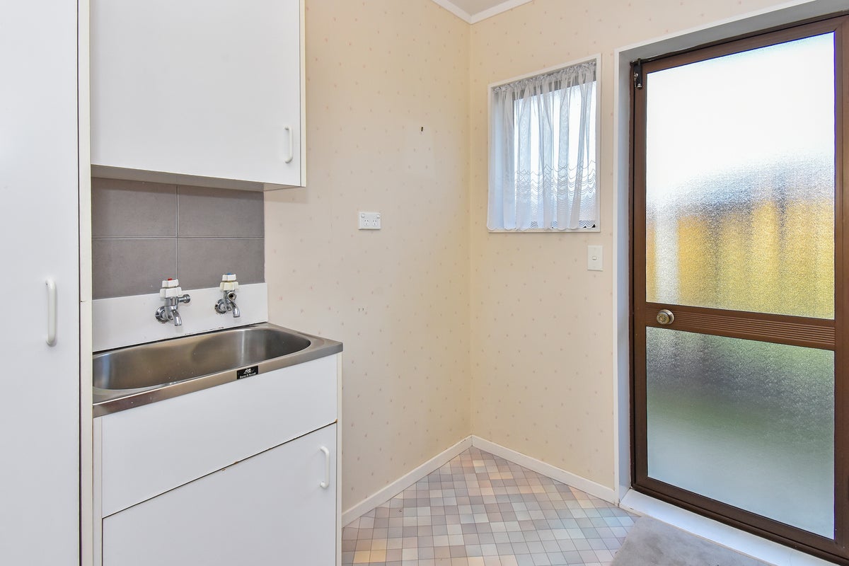 3/14 Wellington Street, Papakura, Auckland - Carousel 10