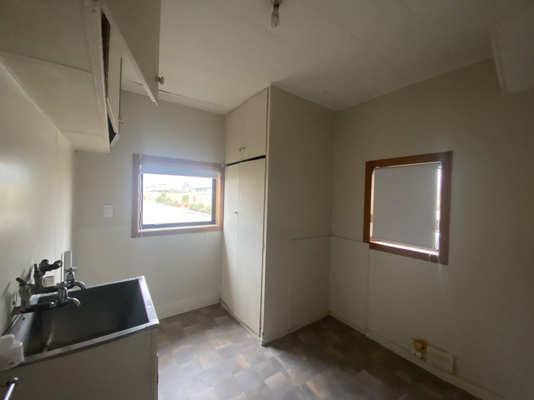 52 Sawyers Arms Road, Northcote, Christchurch - Carousel 14