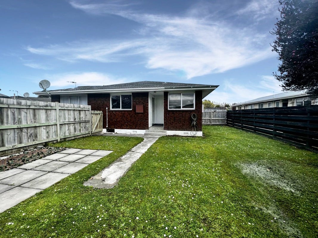 3A Christian Place, Awapuni, Palmerston North - Carousel 13