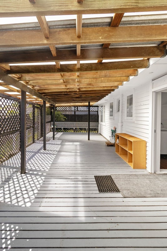 217 Halsey Drive, Lynfield, Auckland - Carousel 15