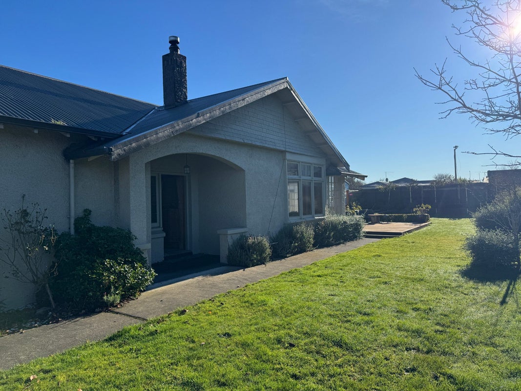 64 Louisa Street, Gladstone, Invercargill - Carousel 1