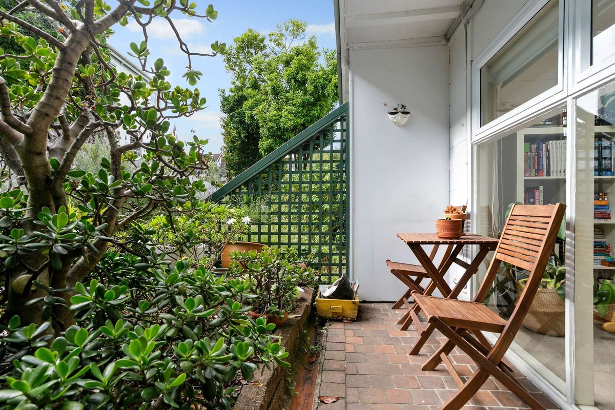 2/29 Birdwood Crescent, Parnell, Auckland - Carousel 9