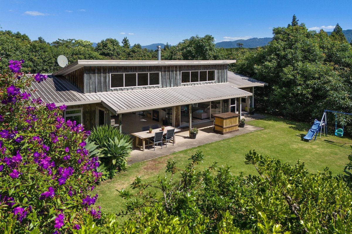 463 State Highway, TAHAWAI, KATIKATI - Carousel 1