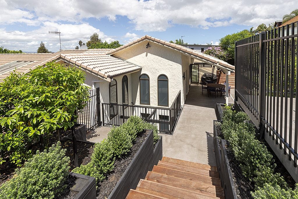 13 Cathedral Place, Parnell, Auckland - Carousel 1