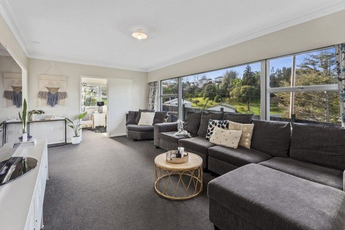 51 Memorial Drive, Parahaki, Whangarei - Carousel 2