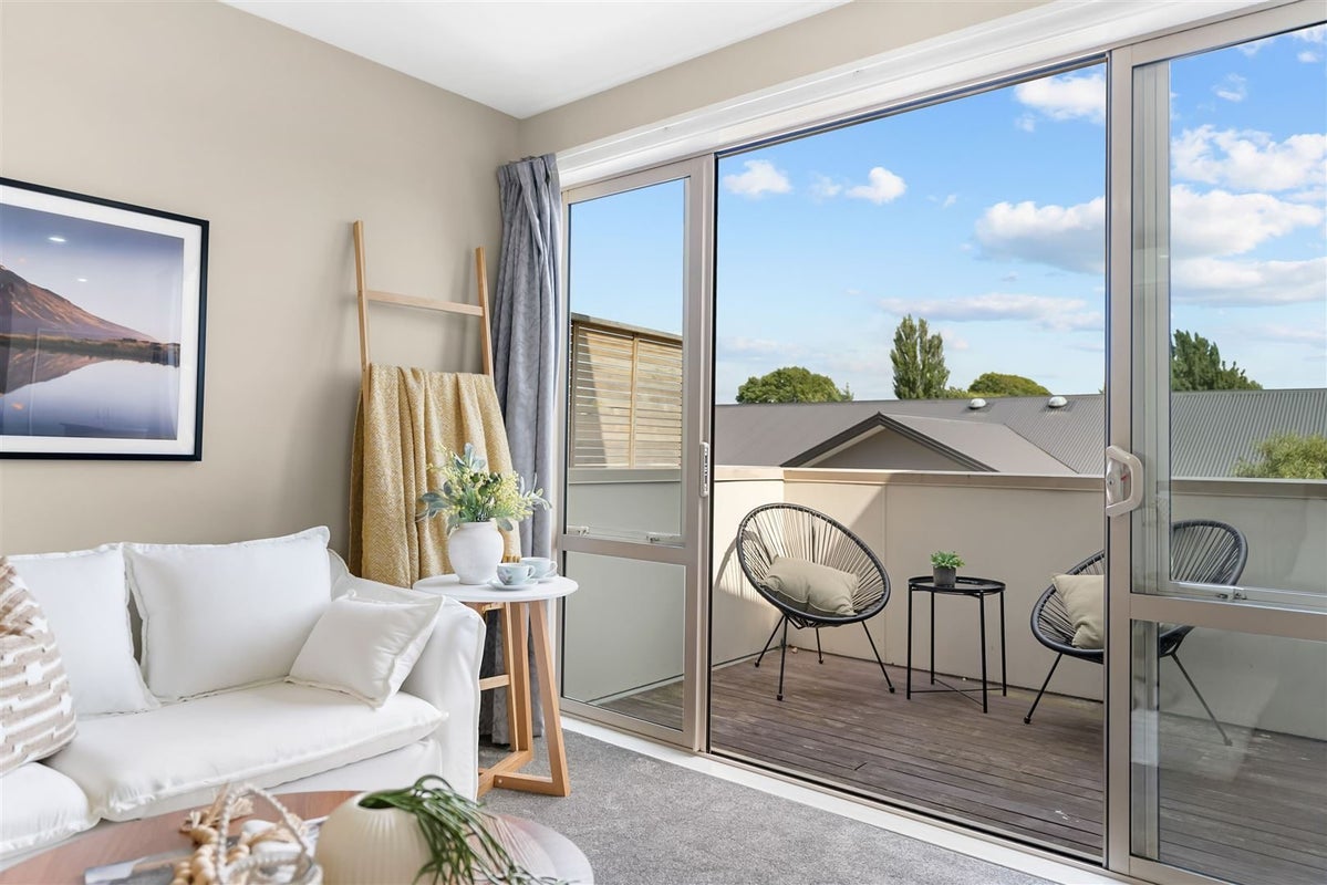 4/9 Cameron Street, Sydenham, Christchurch - Carousel 2