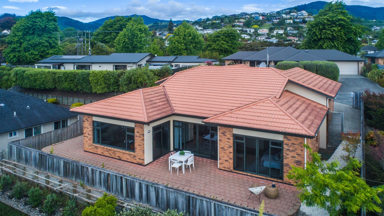 98 Fergusson Street, Stoke, Nelson - Carousel 1