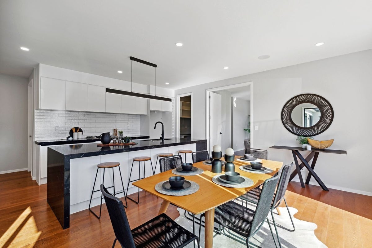 11 Lewis Younie Road, Kumeu - Carousel 2