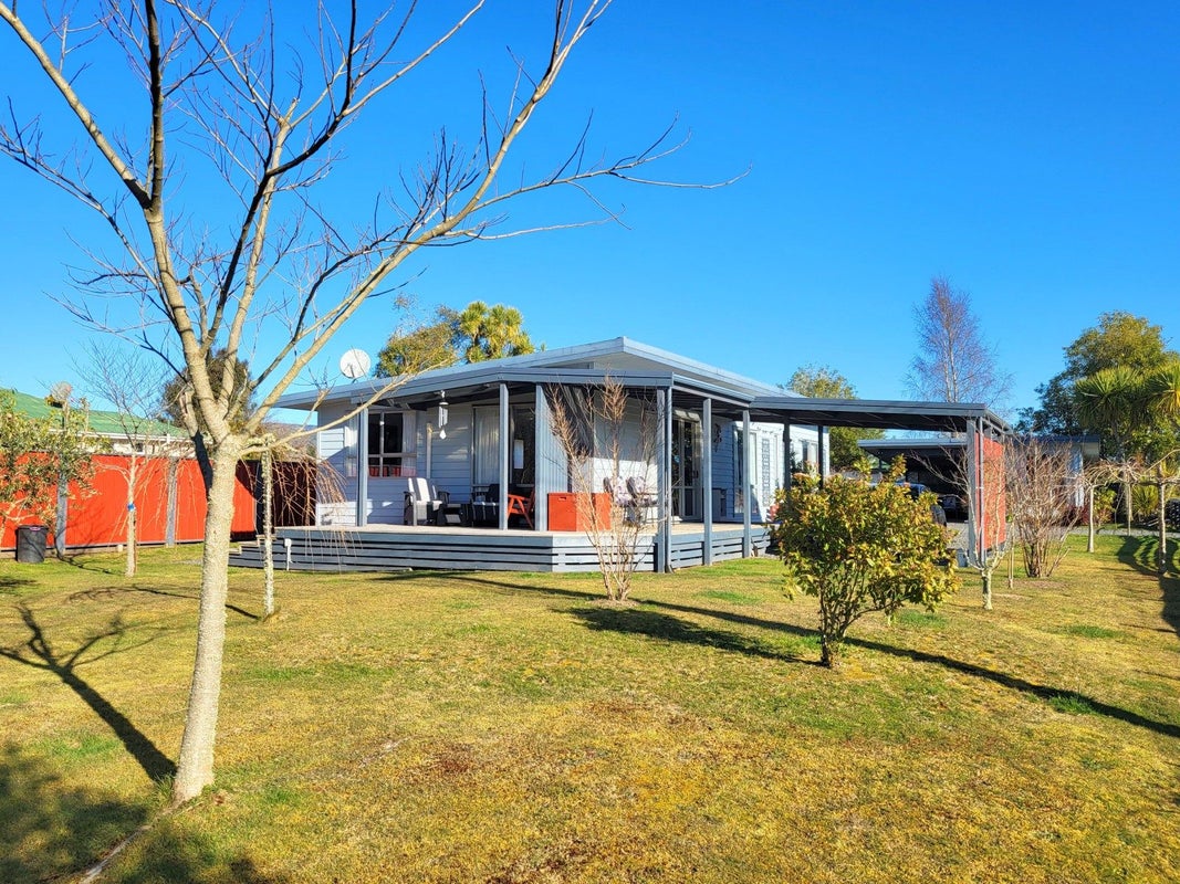 27 Ohorere Street, Owhango - Carousel 1