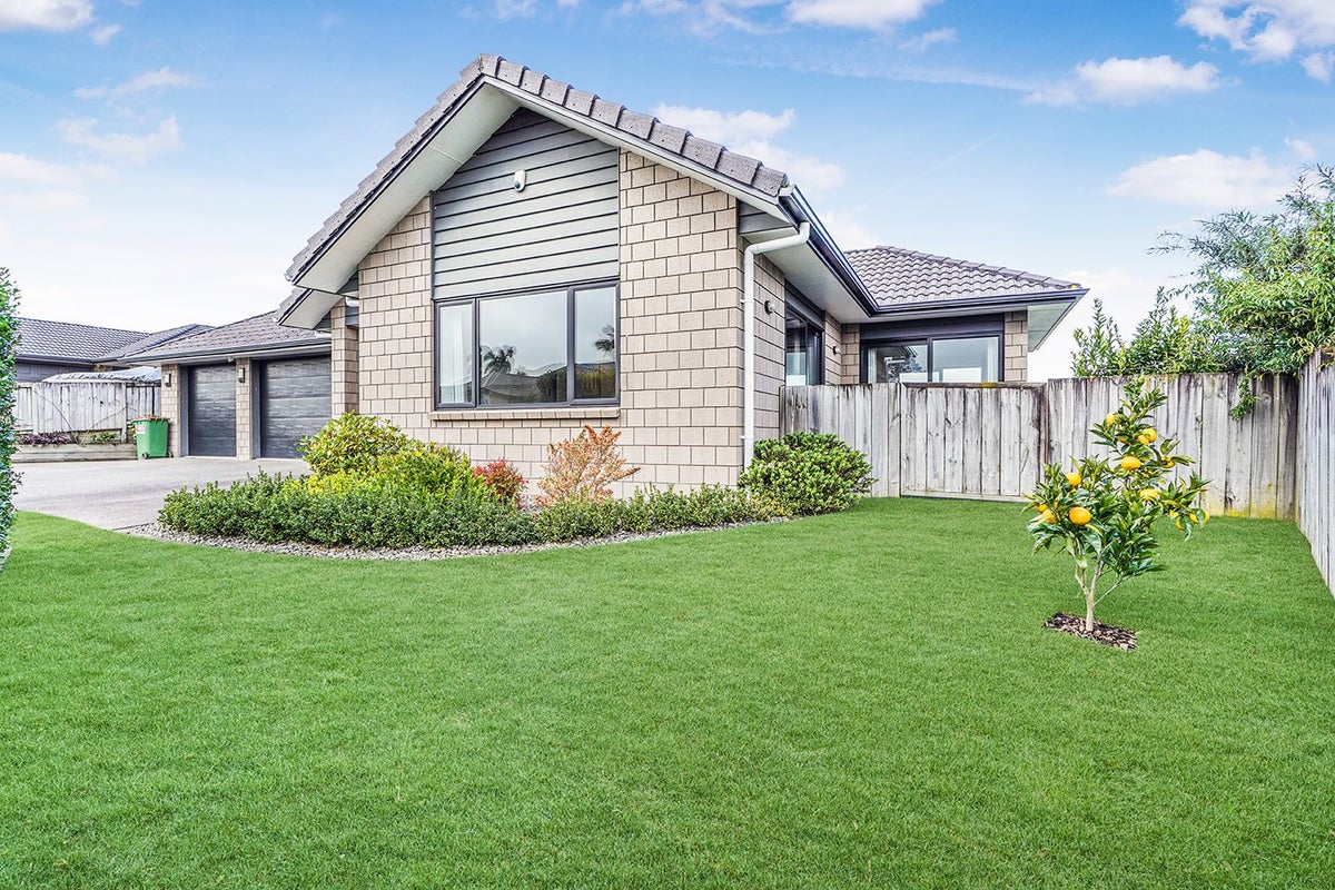 14 Ashwick Terrace, Huntington, Hamilton - Carousel 2