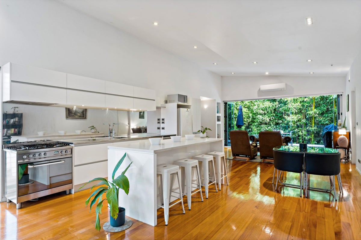 16C Charmaine Road, Torbay, Auckland - Carousel 2