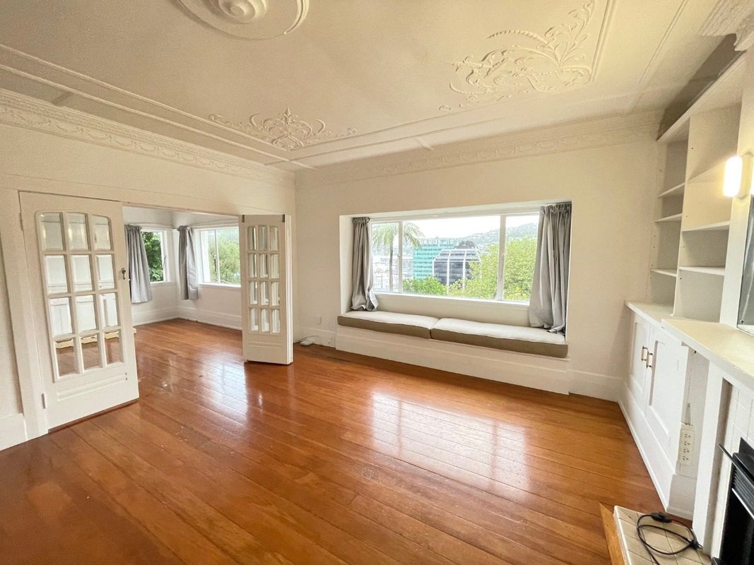 241 The Terrace, Te Aro, Wellington - Carousel 2