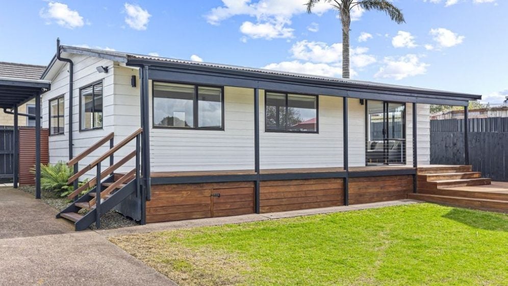 141B Henderson Valley Road, Henderson, Auckland - Carousel 1